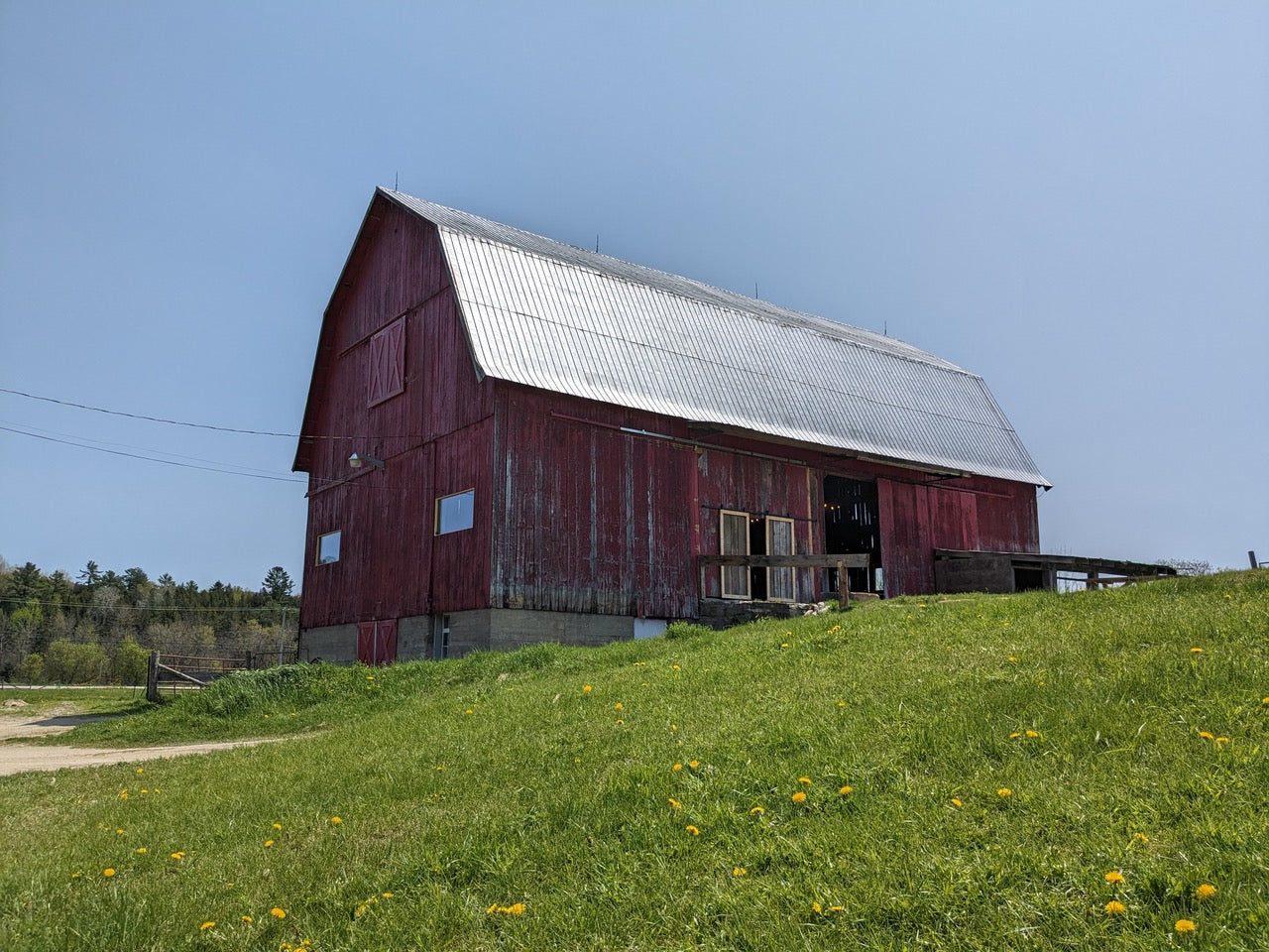 Yoga session, lunch and a farm hike - September 24